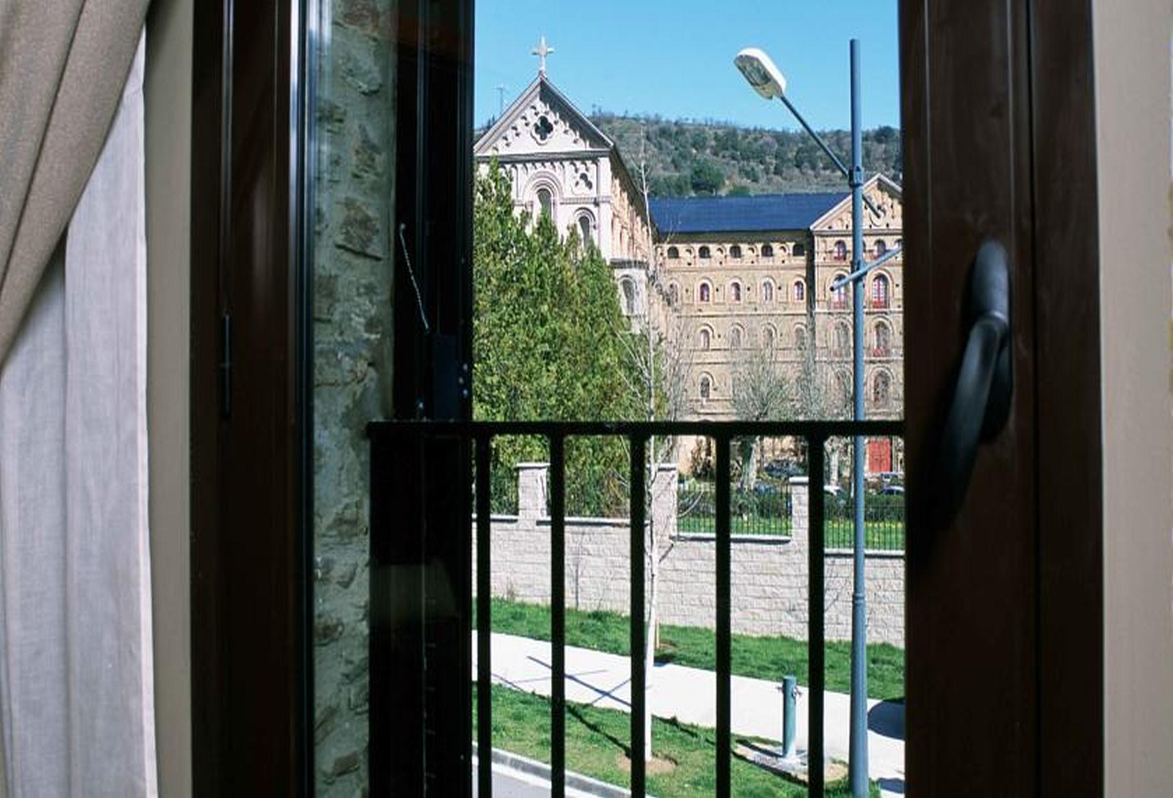 Parador De La Seu D'Urgell Exterior foto