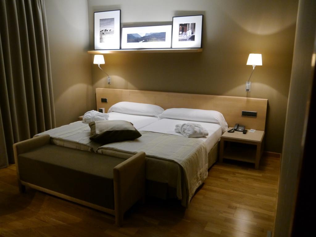 Parador De La Seu D'Urgell Quarto foto